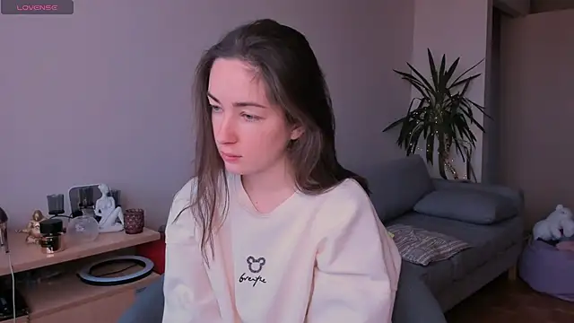 cClandesTina online show from 15, 12, 2024