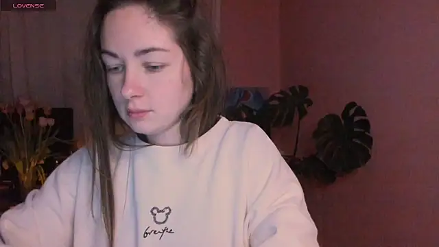 cClandesTina online show from 12, 3, 2025