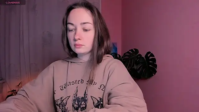 cClandesTina online show from 15, 3, 2025