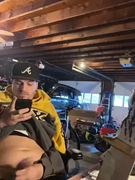 Snapshot of joeycbigcock chatting on 2, 12, 2024 joeycbigcock online show from 2, 12, 2024