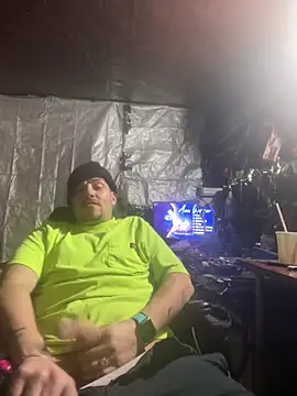 Snapshot of joeycbigcock chatting on 8, 2, 2025 joeycbigcock online show from 8, 2, 2025