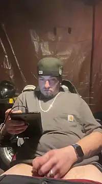 Snapshot of joeycbigcock chatting on 22, 3, 2025 joeycbigcock online show from 22, 3, 2025