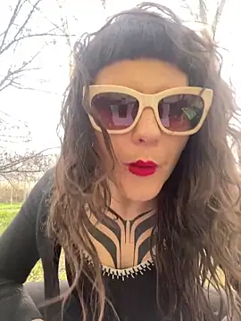 OniricFemme online show from 5, 3, 2026