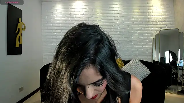Snapshot of VictoriaMilan_ chatting on 16, 1, 2025 VictoriaMilan online show from 16, 1, 2025