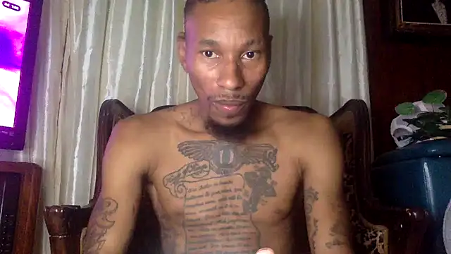 Snapshot of KingDerRico chatting on 14, 10, 2025 KingDerRico online show from 14, 10, 2025