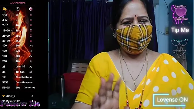 Snapshot of Rani_Darling_99 chatting on 28, 5, 2026 Rani Darling 99 online show from 28, 5, 2026