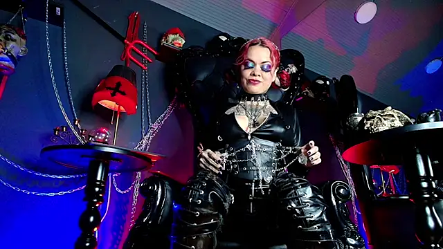 MorganaCrowley online show from 2, 4, 2026