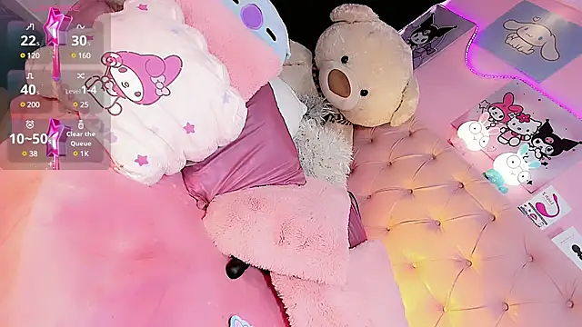 Snapshot of Cute_Roxxy chatting on 15, 3, 2025 Cute Roxxy online show from 15, 3, 2025