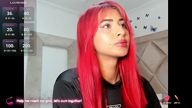 Snapshot of vayolettelove chatting on 4, 12, 2024 vayolettelove online show from 4, 12, 2024