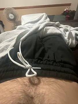 Snapshot of tylerffam chatting on 4, 2, 2025 tylerffam online show from 4, 2, 2025