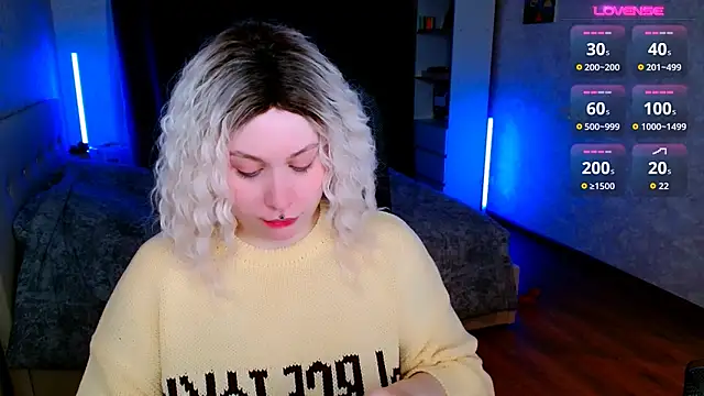 Blueberry-baby online show from 24, 11, 2025