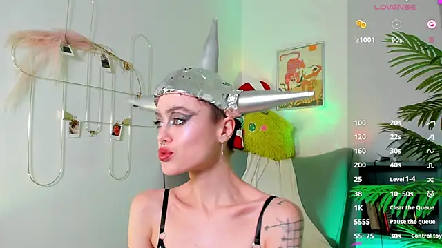 Snapshot of PamelaYong chatting on 16, 1, 2025 PamelaYong online show from 16, 1, 2025