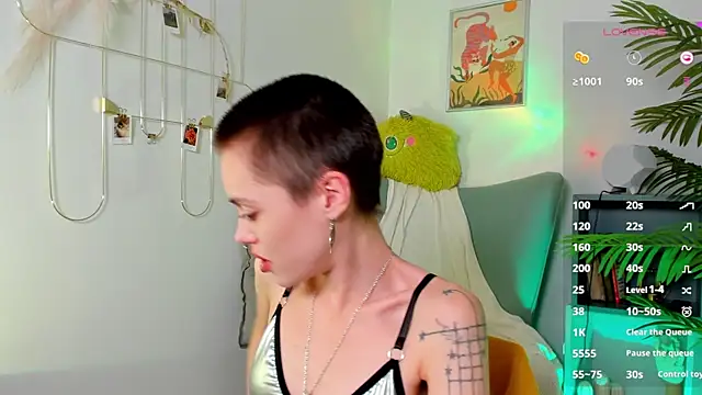 Snapshot of PamelaYong chatting on 26, 1, 2025 PamelaYong online show from 26, 1, 2025