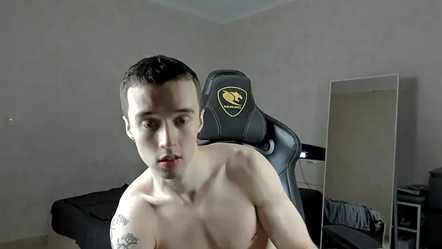 Snapshot of MasonWarholl chatting on 19, 1, 2025 MasonWarholl online show from 19, 1, 2025