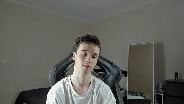 Snapshot of MasonWarholl chatting on 21, 3, 2025 MasonWarholl online show from 21, 3, 2025