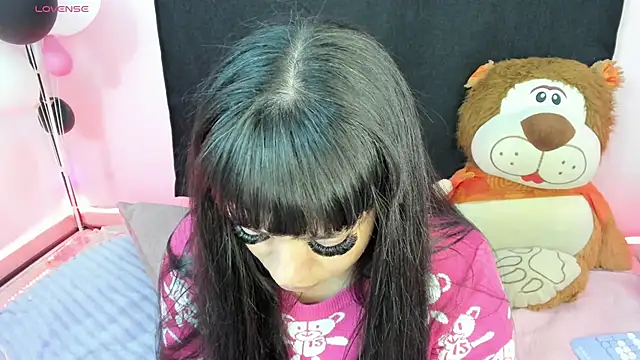 zoesullivan online show from 18, 12, 2024