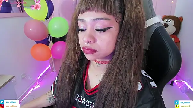 zoesullivan online show from 10, 11, 2025