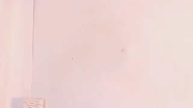 MiaKirshner online show from 6, 4, 2026