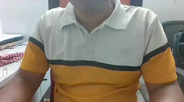 Snapshot of indianbull3684 chatting on 8, 12, 2024 indianbull3684 online show from 8, 12, 2024