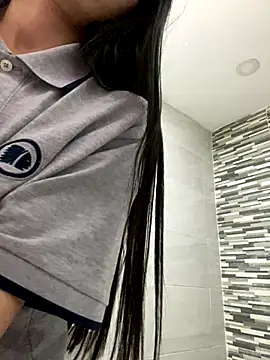 Snapshot of liaqueen610 chatting on 15, 9, 2025 liaqueen610 online show from 15, 9, 2025