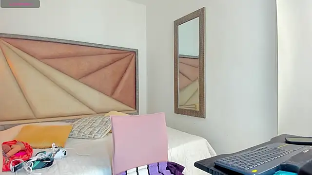 BarbaraKnox  online show from 14, 9, 2025