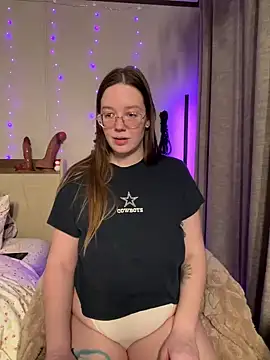 Snapshot of Sweetdee222x chatting on 10, 12, 2024 Sweetdee222x online show from 10, 12, 2024