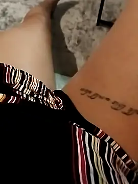 Snapshot of MarochienneAnissa chatting on 26, 2, 2026 MarochienneAnissa online show from 26, 2, 2026