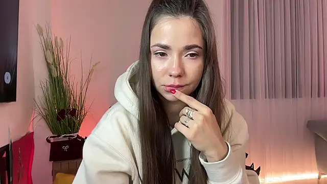 Mika Miller online show from 15, 1, 2026