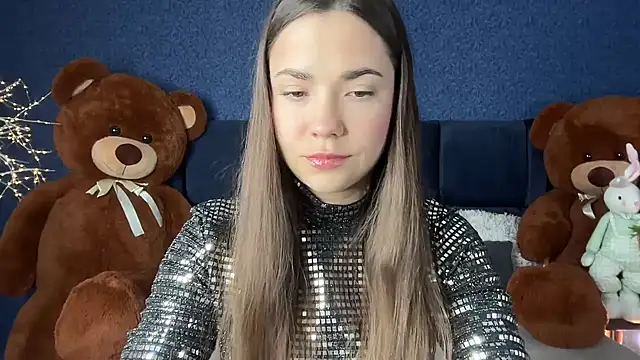 Mika Miller online show from 8, 4, 2026