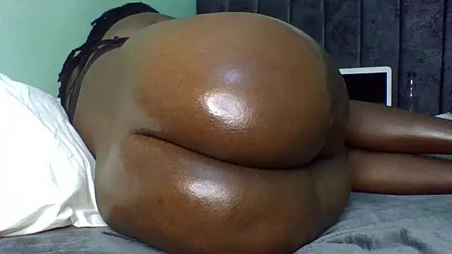 sweettnadia online show from 1, 3, 2025