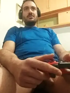 Snapshot of skrigul12 chatting on 8, 2, 2026 skrigul12 online show from 8, 2, 2026