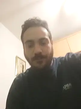 Snapshot of skrigul12 chatting on 3, 3, 2026 skrigul12 online show from 3, 3, 2026