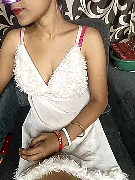 REVA DARLING online show from 7, 2, 2026