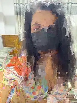 NOORA-GIRL online show from 4, 4, 2026