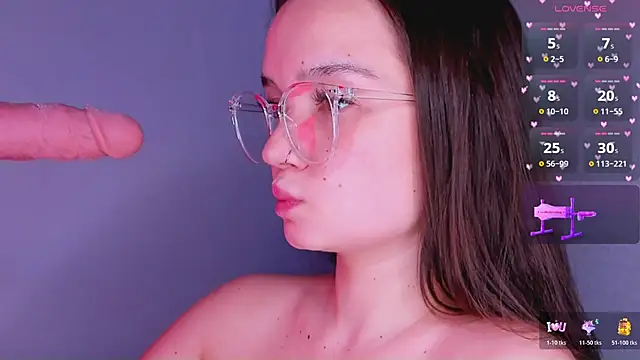 Snapshot of bitchpeace_ chatting on 8, 2, 2026 bitchpeace online show from 8, 2, 2026