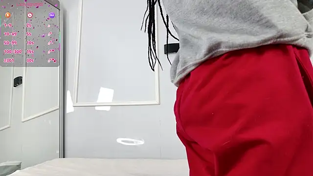 zorravioletta1 online show from 1, 4, 2026