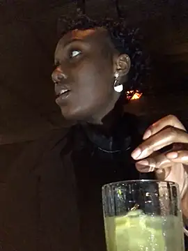 Snapshot of Lola_kims chatting on 15, 1, 2025 Lola kims online show from 15, 1, 2025