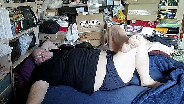 hadeszeuss2 online show from 17, 4, 2026