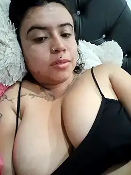 Devilsweet17 online show from 12, 12, 2024