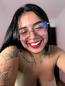 Devilsweet17 online show from 1, 12, 2025