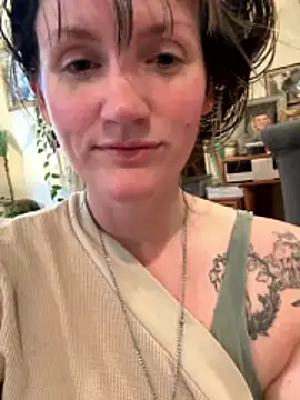 Snapshot of foreverzays chatting on 1, 12, 2025 foreverzays online show from 1, 12, 2025