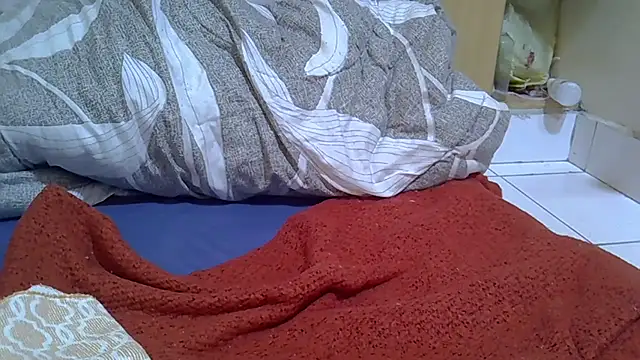 pretty brina online show from 25, 11, 2025