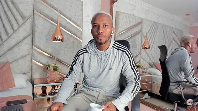 JamesParck online show from 4, 2, 2025