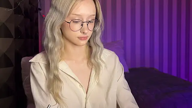 Snapshot of mayvi_cold chatting on 18, 1, 2025 mayvi cold online show from 18, 1, 2025