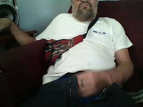 Snapshot of LECHEBALLS chatting on 13, 1, 2026 LECHEBALLS online show from 13, 1, 2026