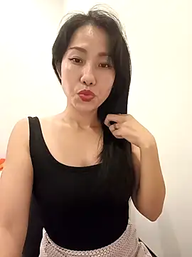 Snapshot of Sugar2k5 chatting on 13, 2, 2025 Sugar2k5 online show from 13, 2, 2025