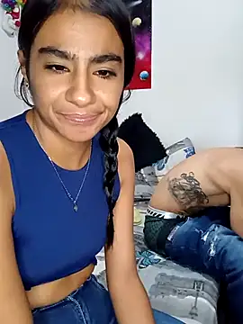 Snapshot of Leslly_ chatting on 28, 2, 2025 Leslly online show from 28, 2, 2025