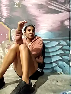 Snapshot of Leslly_ chatting on 1, 3, 2025 Leslly online show from 1, 3, 2025