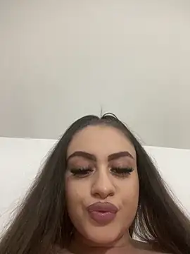 ayshalove online show from 4, 3, 2025