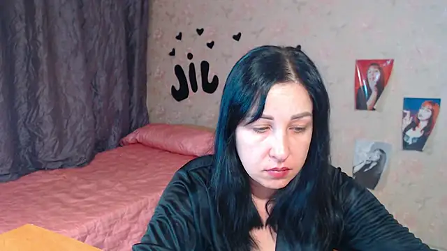 JillStevens online show from 19, 10, 2025